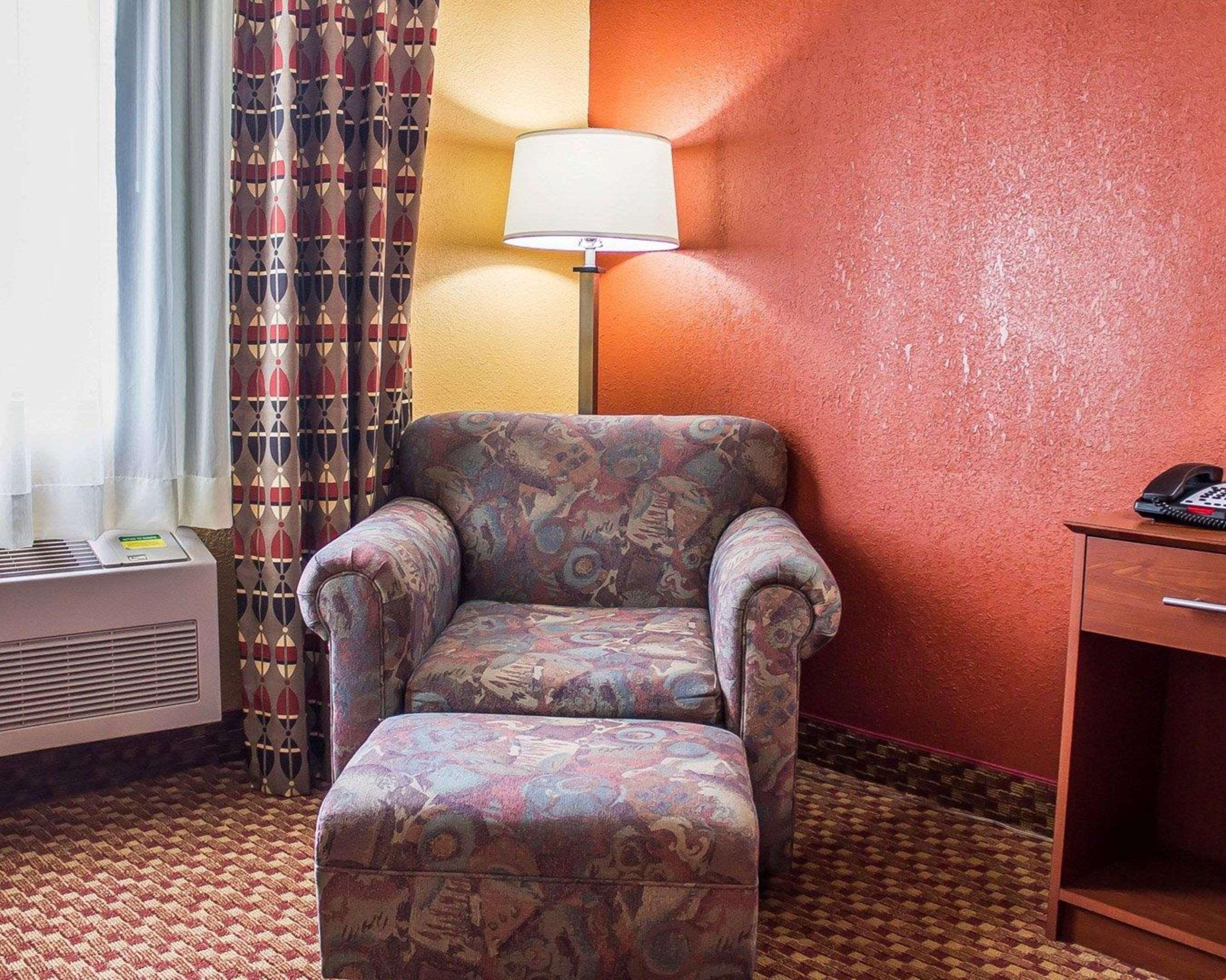 Quality Inn Manitowoc Exterior foto